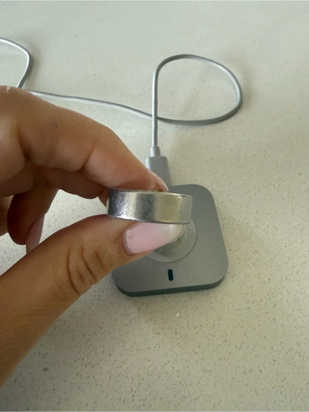 Oura Brushed Silver Ring & Charger. Size 8. Gently Used.